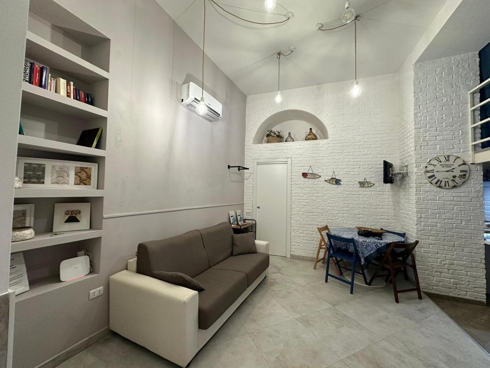 La Maisonette At Duomo Apartment Наполи Екстериор снимка
